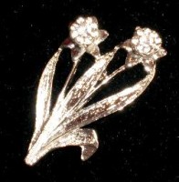 2 daffodil brooch in silver
